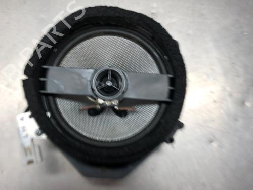 Used Speaker SUBARU IMPREZA Hatchback (GR, GH, G3) 2.0 D AWD (150 hp) 15219348