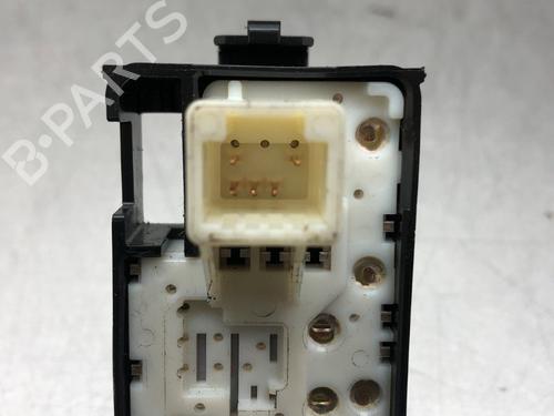 Switch TOYOTA AURIS Estate (_E18_) 1.8 Hybrid (ZWE186_, ZWE186R, ZWE186H) | BP35965232I30 - Image 3