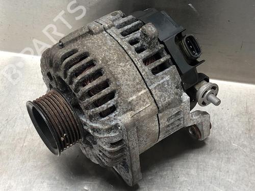 Used Alternator NISSAN TITAN (A60) 5.6 (309 hp) 15075088