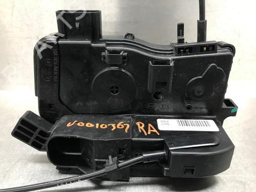 Rear right lock HYUNDAI ix20 (JC) 1.6 | BP17108524C99