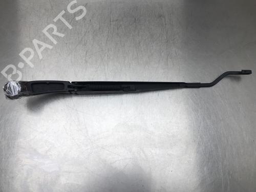 Front windshield wiper arm HYUNDAI i20 II (GB, IB) 1.2 | BP13185620C143 