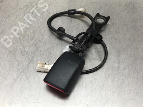 Seat buckle TOYOTA AURIS (_E18_) 1.4 D-4D (NDE180_, NDE180R) | BP13181421I32 