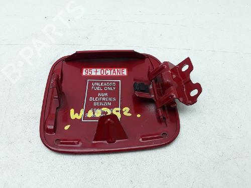 Fuel flap MITSUBISHI CARISMA (DA_) 1.8 16V GDI (DA2A) | BP10813344C131 