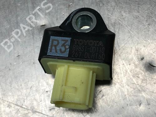 Elektronisk modul TOYOTA YARIS (_P21_, _PA1_, _PH1_) 1.5 Hybrid (MXPH11) (92 hp) 11831528