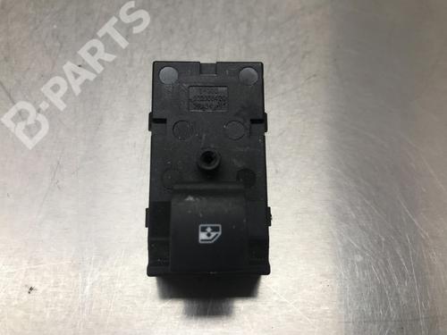 switch-chevrolet-aveo-hatchback-t300-13-d-202008429-2011-10859254 main image