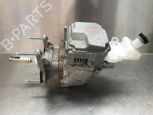 Used Brake master cylinder NISSAN LEAF (ZE1) Electric (150 hp) 25204461