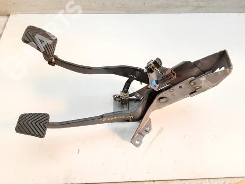 pedal-mitsubishi-mirage-space-star-vi-hatchback-a0_a-10-a05a-2012-10838684 main image