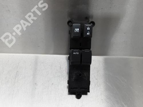 Used Switch Switch SUZUKI SWIFT IV (FZ, NZ) 1.2 (AZH412, ZC72S) (94 hp) 10858405 10858405