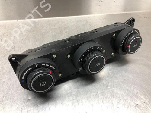 AC-Styringsenhed/Manøvreenhed KIA CEE'D SW (ED) 1.6 (126 hp) 11082434