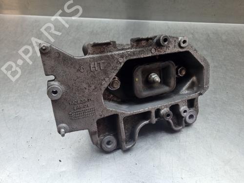 Soporte cambio NISSAN PULSAR Hatchback (C13) 1.6 DIG-T (190 hp) 33181240