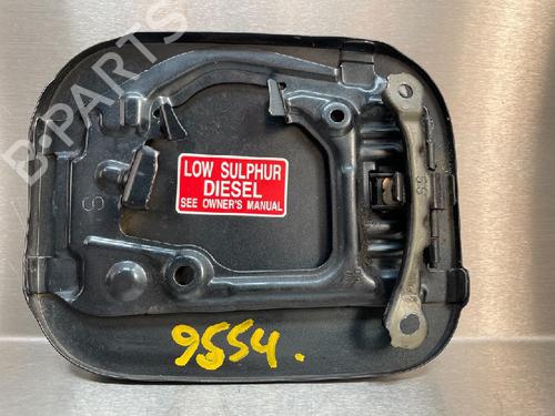 Fuel flap TOYOTA RAV 4 III (_A3_) 2.2 D 4WD (ALA30_, ALA30R) | BP10847789C131 