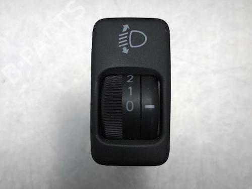 Used Switch TOYOTA LAND CRUISER PRADO (_J12_) 3.0 D-4D (KDJ120, KDJ125) (163 hp) 12906733