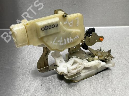 Vergrendeling links achter DAIHATSU SIRION (M1) 1.0 i (M100) (58 hp) 13165938