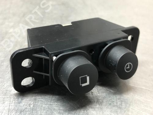 Used Switch NISSAN NOTE (E12) 1.2 (80 hp) 12425294