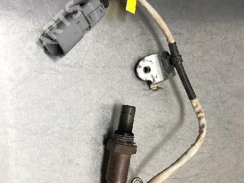 Used Electronic sensor Electronic sensor TOYOTA COROLLA Hatchback (_E21_, _EA1_, _EH1_) 1.8 Hybrid (ZWE211) (98 hp) 10851032 10851032