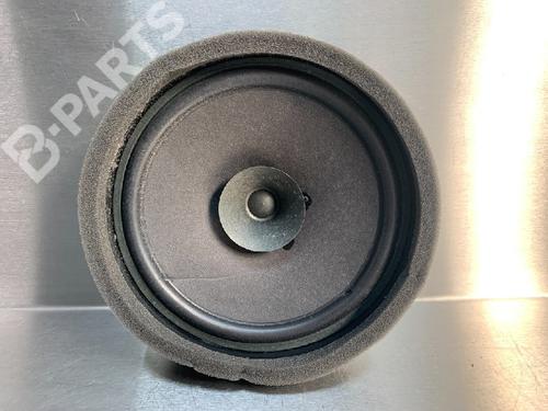 speakers-mitsubishi-outlander-ii-cw_w-24-cw5w-8720a017-2005-2006-2007-2008-2009-2010-2011-2012-10845833 main image