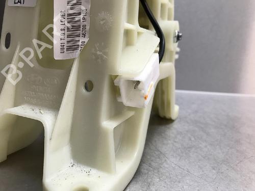 Gear lever KIA VENGA (YN) 1.6 CVVT | BP10847233M90 