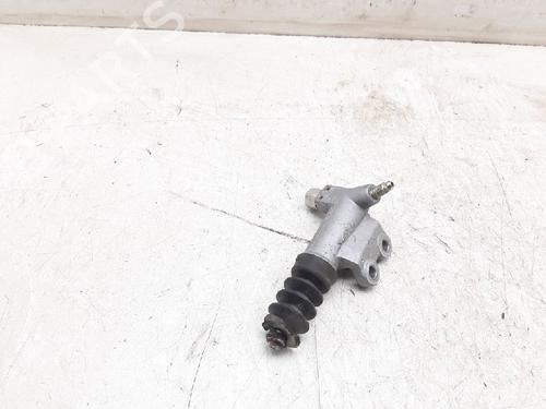 Clutch slave cylinder HONDA CIVIC VIII Hatchback (FN, FK) 1.4 (FK1, FN4) | BP13173158M113 