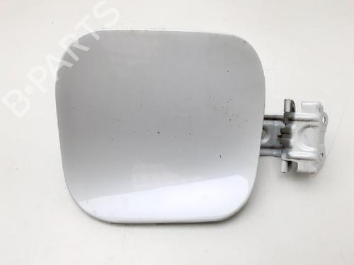 Used Fuel flap TOYOTA C-HR (_X1_) 1.8 Hybrid (ZYX10_, ZYX11_) (98 hp) 10841033