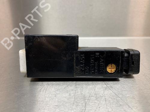 Switch TOYOTA HIACE IV Van (__H1_, __H2_) 2.4 TD (LXH12, LXH22) | BP10843216I30 