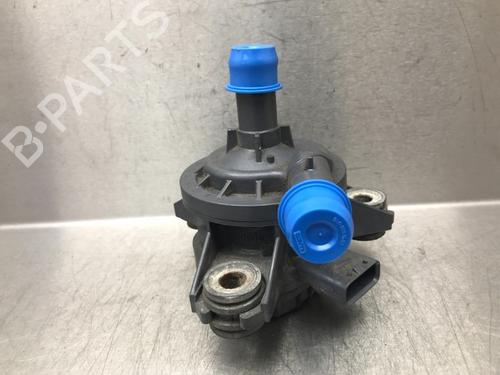 Used Auxiliary water pump LEXUS IS III (_E3_) 300h (AVE30_, AVE30R) (223 hp) 13567756