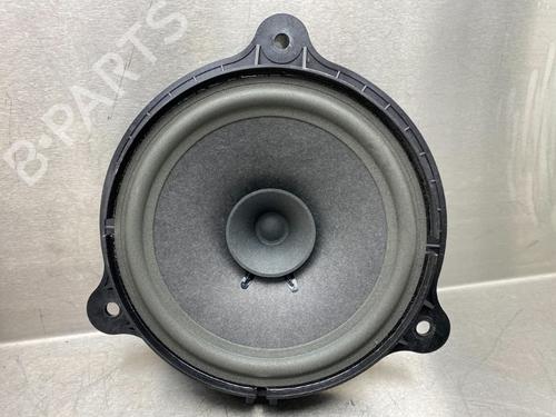 Used Speaker NISSAN NV200 / EVALIA Bus 1.6 16V (M20, M20M) (110 hp) 14819058