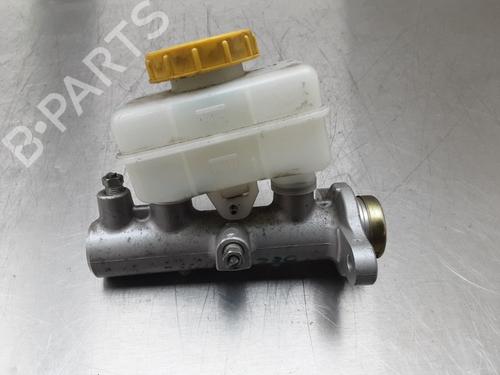 Used Brake master cylinder SUBARU FORESTER (SG_) 2.0 X AWD (SG5) (158 hp) 10853244