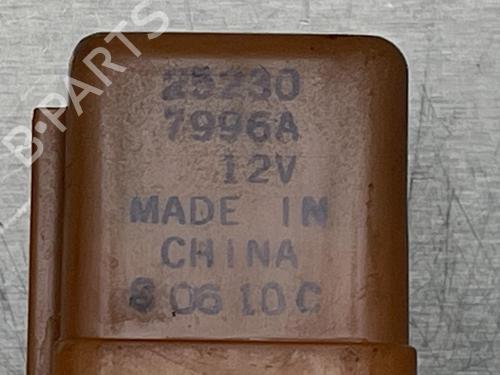 Used Electronic sensor NISSAN MURANO II (Z51) 3.5 4x4 (256 hp) 13180064