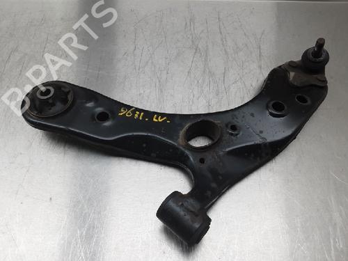 Used Left front suspension arm LEXUS CT (ZWA10_) 200h (ZWA10_, ZWA10R) (136 hp) 10850076