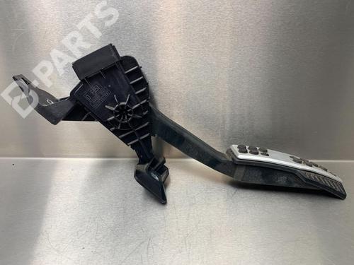 Used Pedal Pedal MAZDA RX-8 (SE, FE) 1.3 (FE103, SE3P) (192 hp) 10854820 10854820