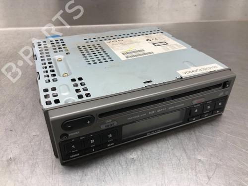 Used Radio SUBARU FORESTER (SG_) 2.0 X AWD (SG5) (158 hp) 17731978