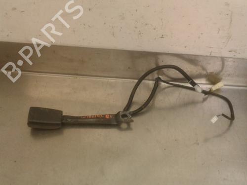 Used Seat buckle TOYOTA YARIS (_P9_) 1.3 VVT-i (SCP90_, SCP90R) (87 hp) 13184750