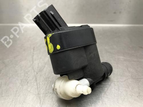Used Washer pump Washer pump 17642150 17642150