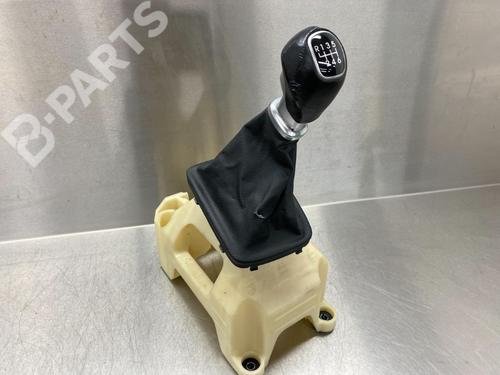 Used Manual gearbox selector Manual gearbox selector KIA CARENS IV 1.6 GDi (135 hp) 10854298 10854298