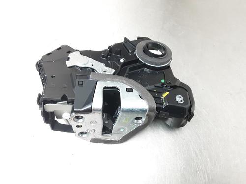 Used Front right lock TOYOTA AURIS (_E18_) 1.8 Hybrid (ZWE186_, ZWE186R) (136 hp) 10848120