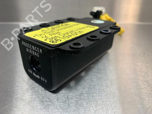 Spak kontakt MITSUBISHI OUTLANDER II (CW_W) 2.4 (CW5W) (170 hp) 10845817