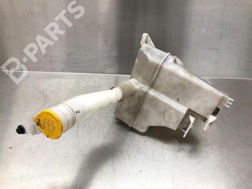 Used Windscreen washer tank Windscreen washer tank SUBARU FORESTER (SH_) 2.0 D AWD (SHH, SHD, SHN) (147 hp) 10857239 10857239