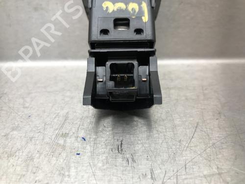 Switch LEXUS IS II (_E2_) 220d (ALE20) | BP11819771I30