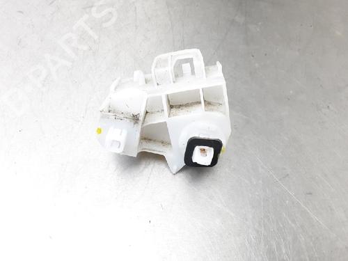 Rear bumper bracket TOYOTA YARIS (_P13_) 1.3 (NSP130_, NSP130) | BP13177741C159 