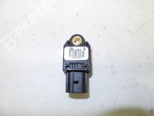 Used Electronic sensor Electronic sensor TOYOTA YARIS (_P9_) 1.3 VVT-i (SCP90_, SCP90R) (87 hp) 10823303 10823303