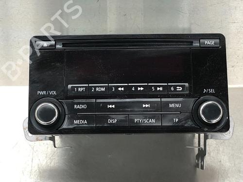 Used Radio MITSUBISHI ASX (GA_W_) 1.6 MIVEC (GA1W) (117 hp) 12058545