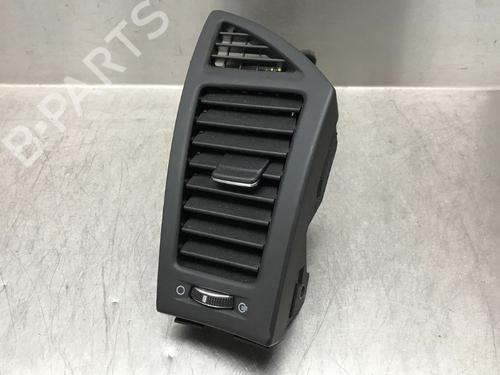 Used Air vent HYUNDAI i40 I CW (VF) 1.7 CRDi (141 hp) 13181515