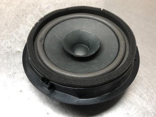 Used Speaker SUZUKI BALENO (FW, EW) 1.2 (A1K412) (90 hp) 13307339