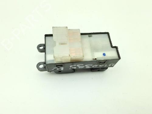 Switch NISSAN ALMERA II Hatchback (N16) 1.8 | BP10841844I30 