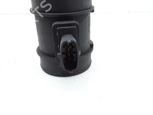 Mass air flow sensor CHEVROLET CAPTIVA (C100, C140) 2.0 D 4WD | BP16206439M95 