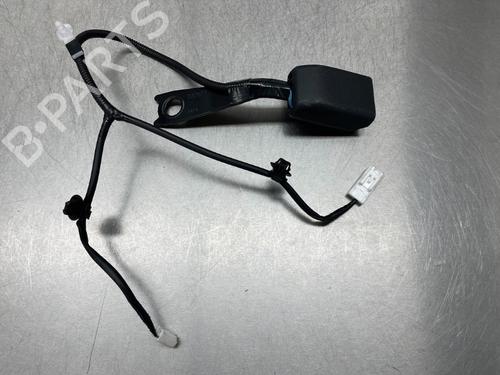 Used Seat buckle TOYOTA LAND CRUISER PRADO (_J15_) 2.8 D-4D (GDJ150_, GDJ155_, GDJ150, GDJ151) (177 hp) 13179826