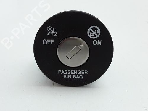 Used Switch HYUNDAI TUCSON (TL, TLE) 1.6 GDi (132 hp) 10831230