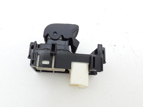 Switch TOYOTA YARIS (_P13_) 1.5 Hybrid (NHP130_, NHP130) | BP10831106I30 