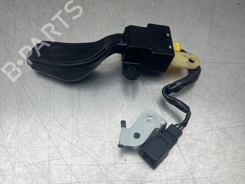 Switch MITSUBISHI GRANDIS (NA_W) 2.4 MIVEC (NA4W) | BP16353476I30 