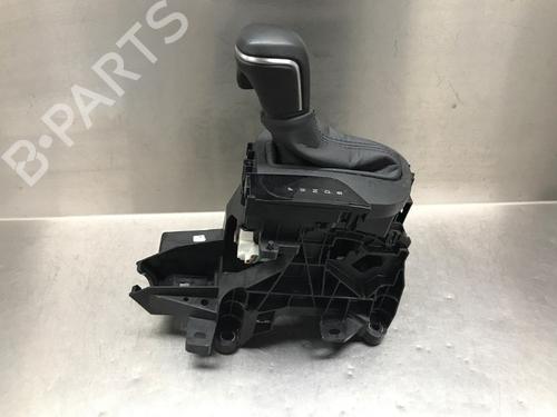 Andre TOYOTA YARIS (_P21_, _PA1_, _PH1_) 1.5 Hybrid (MXPH10, MXPH11) (116 hp) 33181385